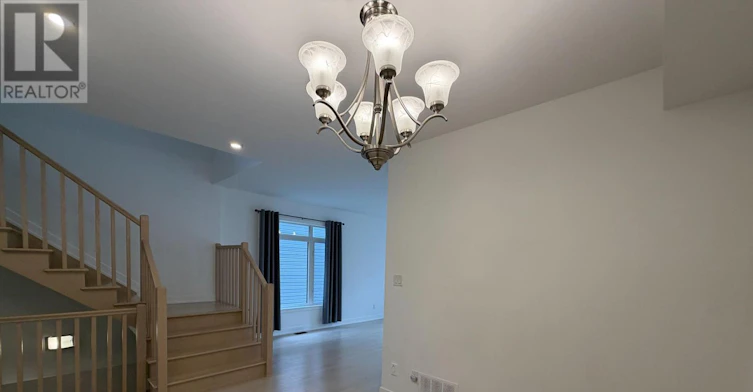 30 Brixton Way, Ottawa, ON, K2S 2P1 - 11