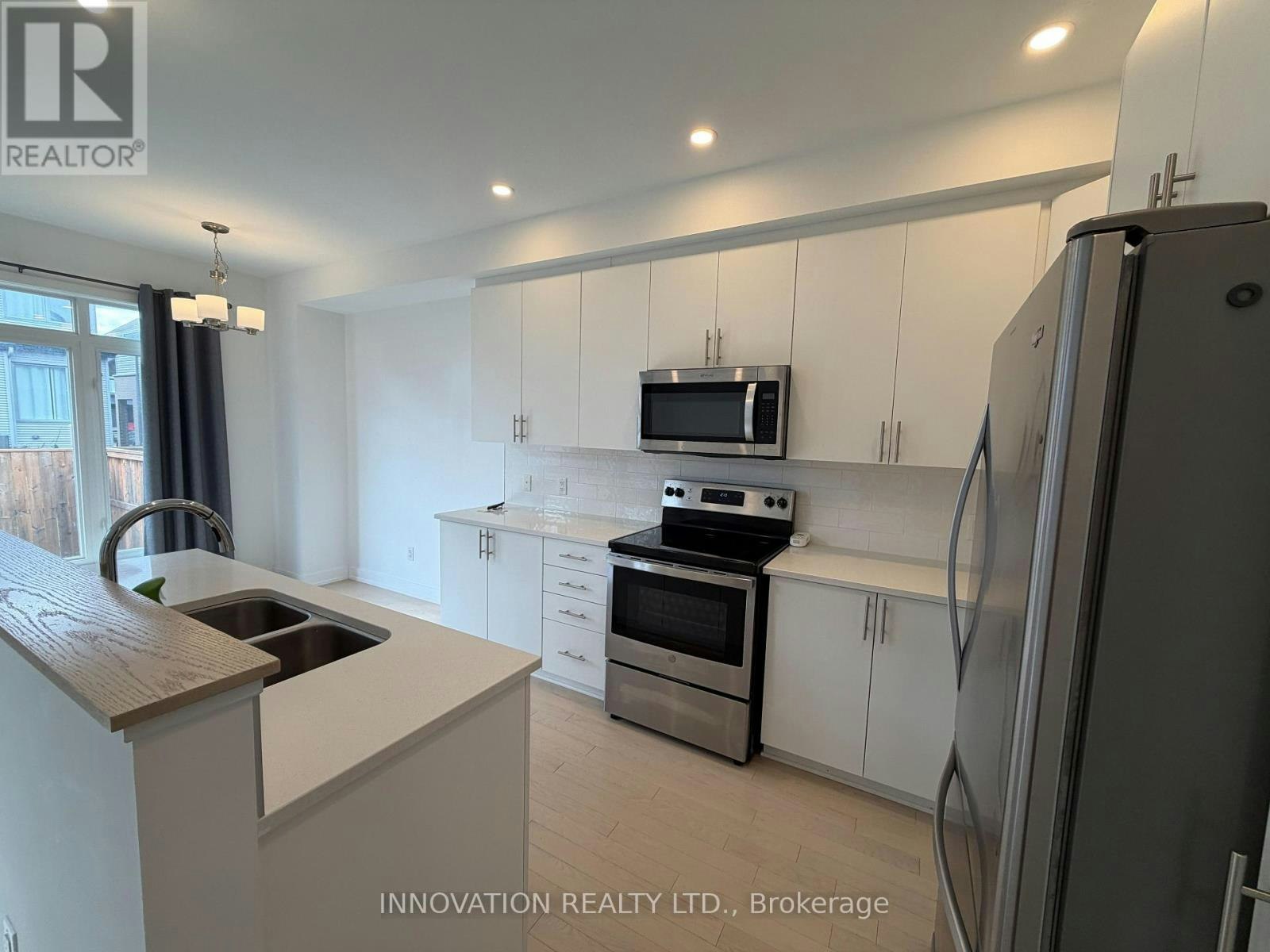 30 Brixton Way, Ottawa, ON, K2S 2P1 - 17