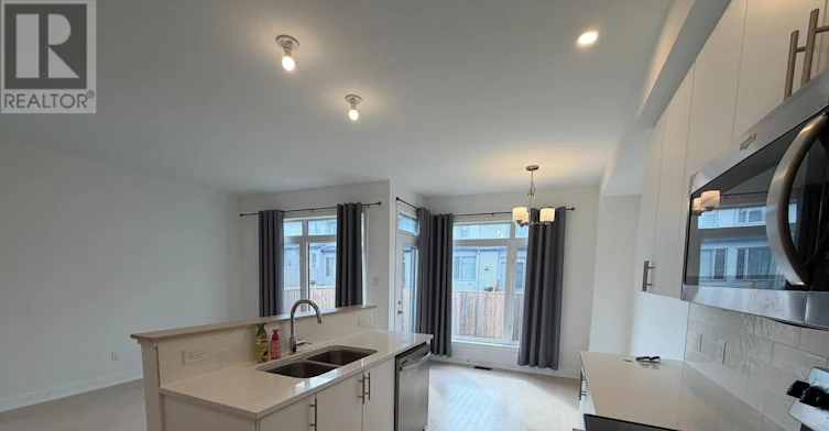 30 Brixton Way, Ottawa, ON, K2S 2P1 - 18