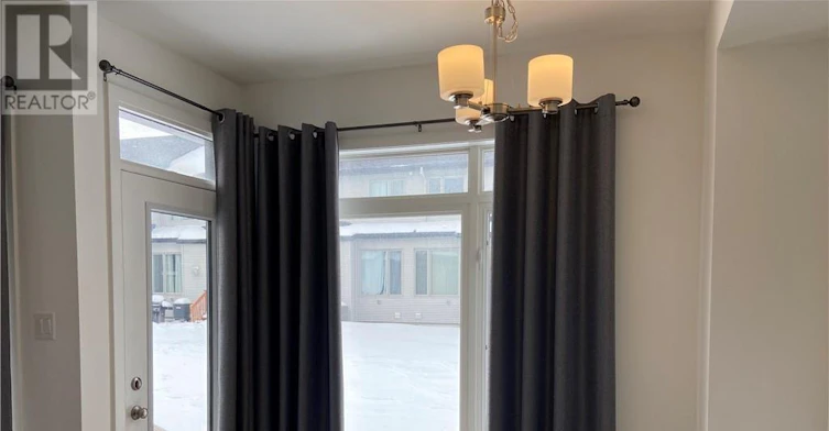 30 Brixton Way, Ottawa, ON, K2S 2P1 - 9