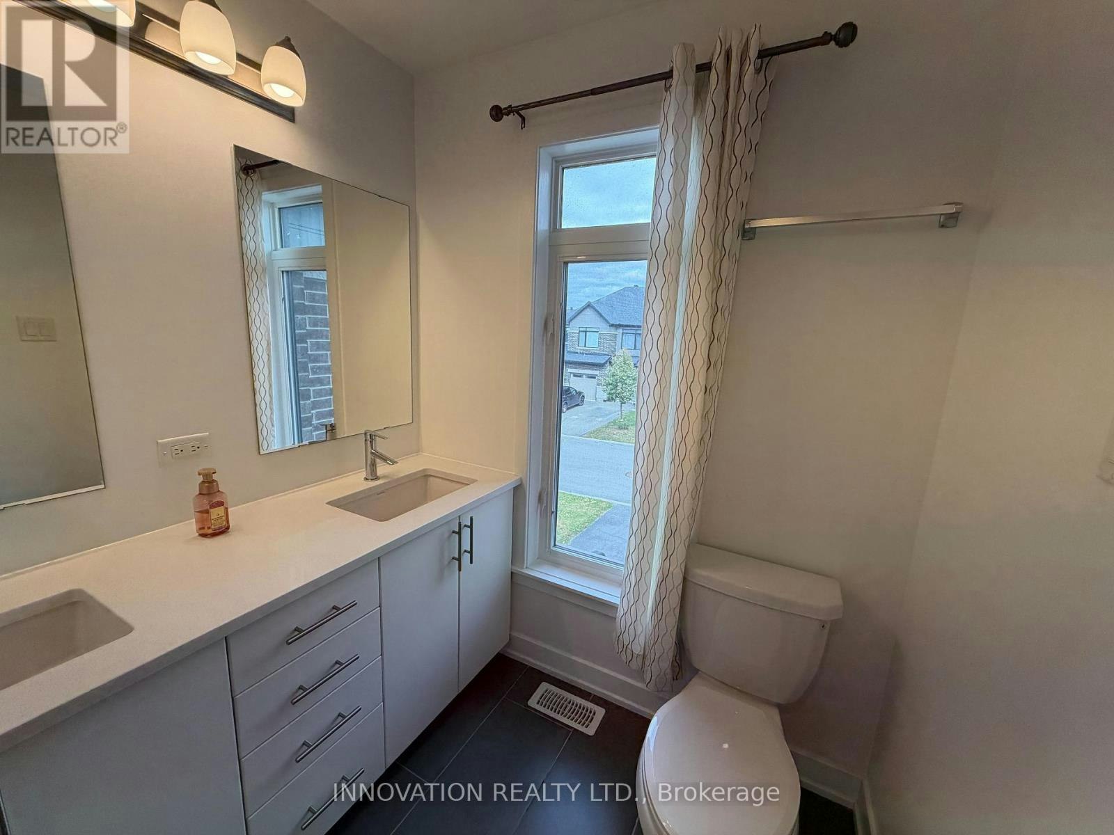 30 Brixton Way, Ottawa, ON, K2S 2P1 - 41