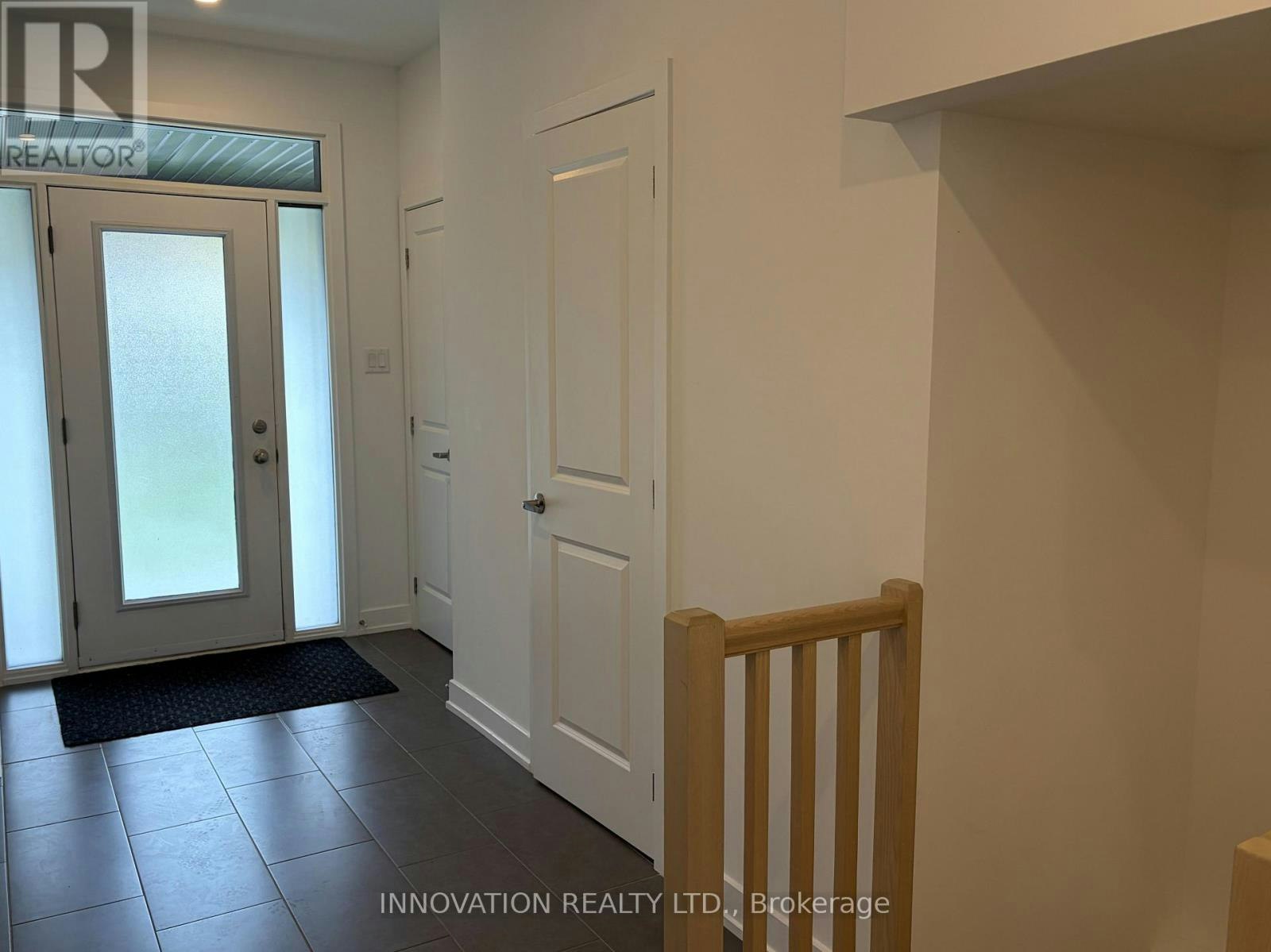 30 Brixton Way, Ottawa, ON, K2S 2P1 - 4