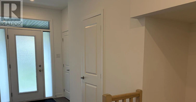 30 Brixton Way, Ottawa, ON, K2S 2P1 - 4