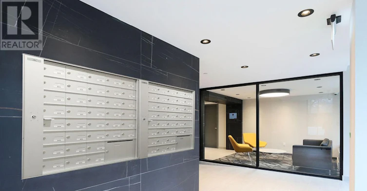 103-11 Walmer Road, Toronto, ON, M5R 2W9 - 10