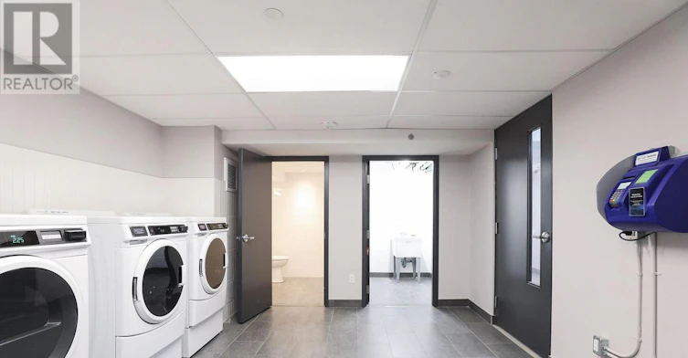 103-11 Walmer Road, Toronto, ON, M5R 2W9 - 16