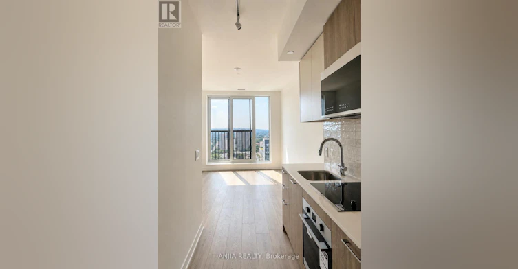 2501-10 Oak Street, Toronto, ON, M5A 0Z1 - 2