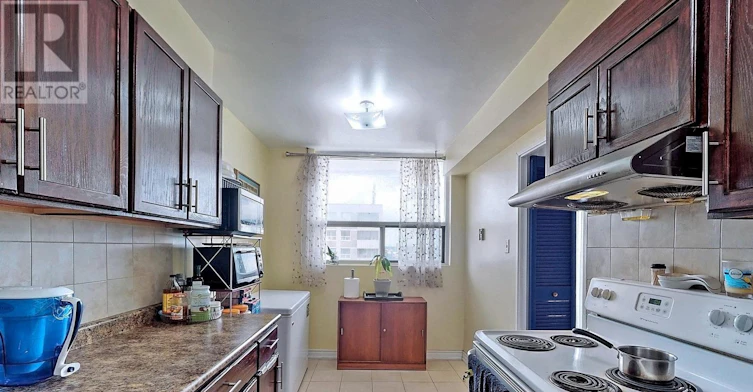 1208-20 Gilder Drive, Toronto, ON, M1K 5E1 - 28