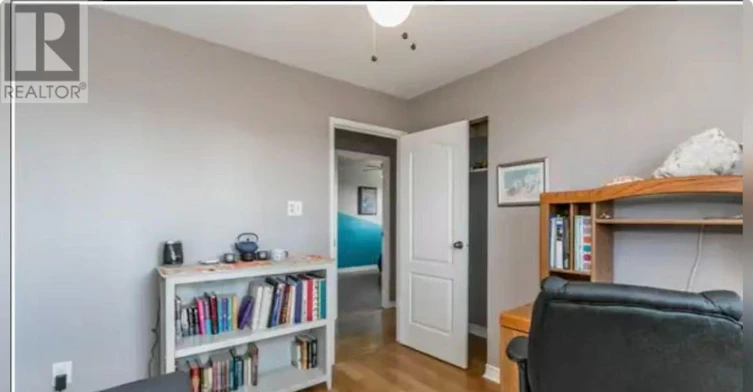 UPPER-7 Rosedale Place, Barrie, ON, L4M 5E7 - 5