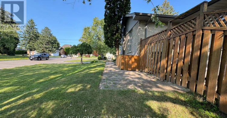 1 Silkstone Gate, Richmond Hill, ON, L4C 6V7 - 15