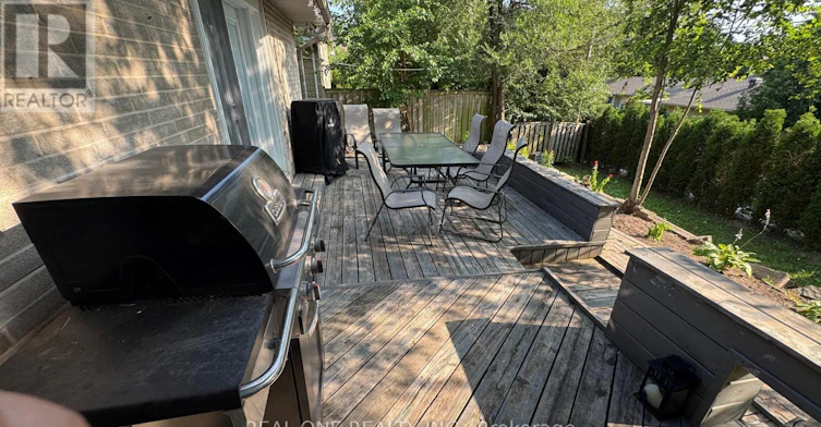 1 Silkstone Gate, Richmond Hill, ON, L4C 6V7 - 9