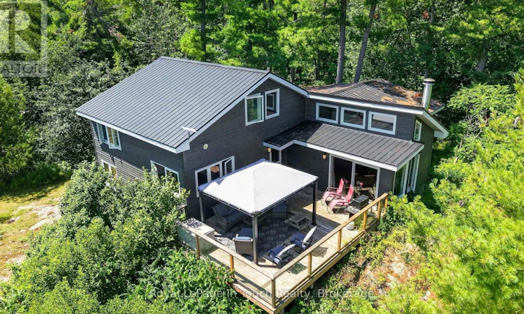 B207 LOT-31 Island Island