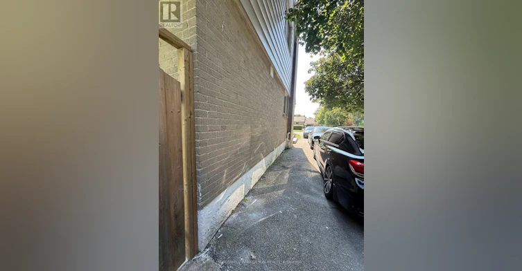 LOWER-155 Heslop Street, Milton, ON, L9T 1B5 - 3