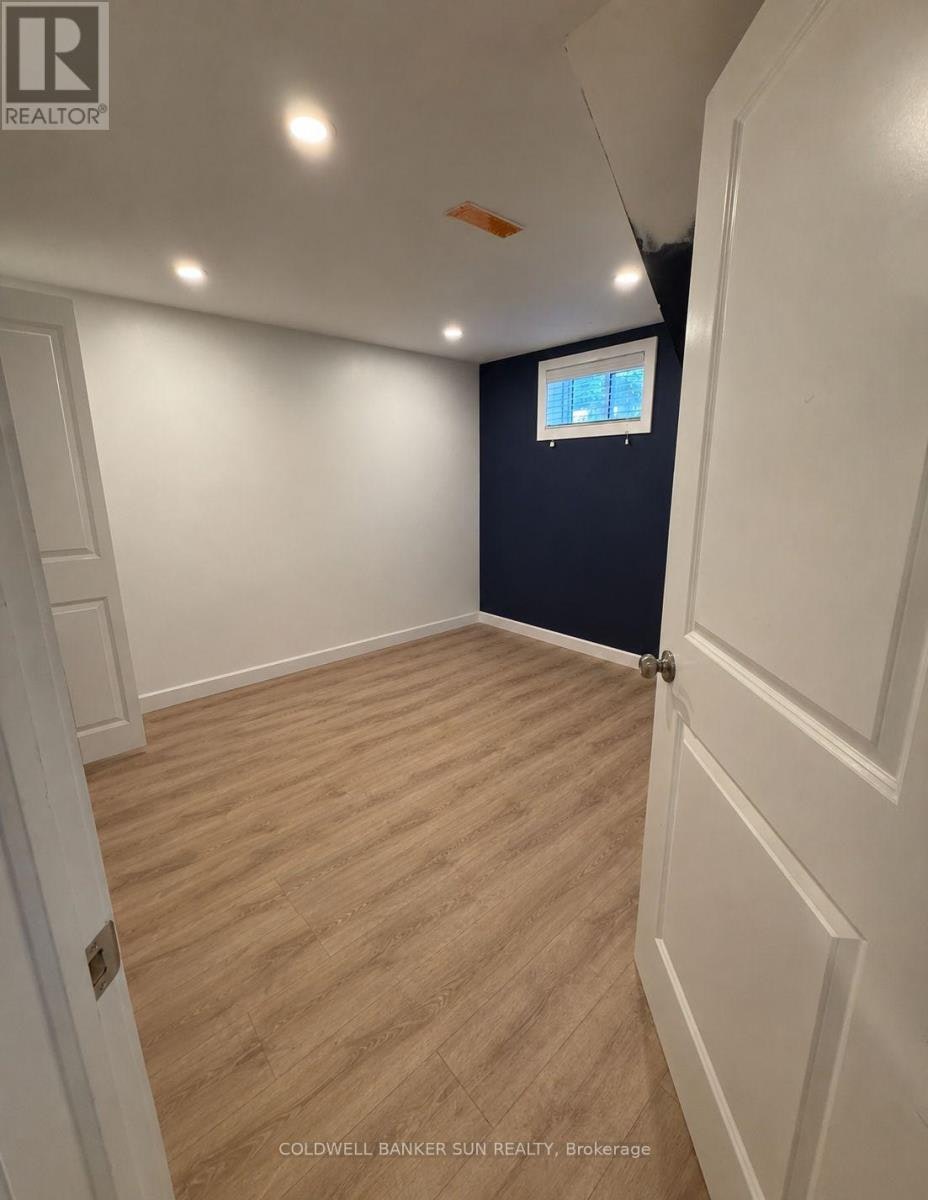 LOWER-155 Heslop Street, Milton, ON, L9T 1B5 - 4
