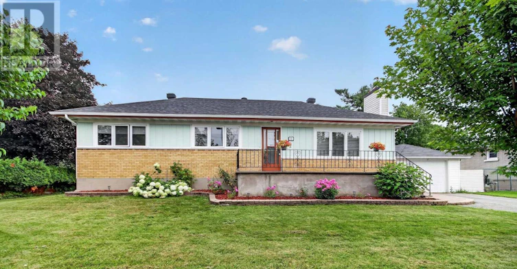 53 Fieldrow Street, Ottawa, ON, K2G 2Y6 - 2