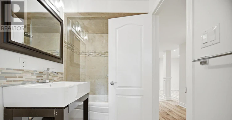 3277 Paul Henderson Drive, Mississauga, ON, L5M 0H5 - 35