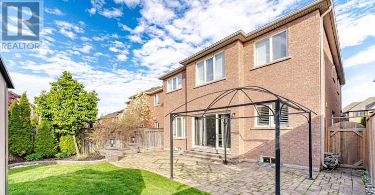 3277 Paul Henderson Drive, Mississauga, ON, L5M 0H5 - 39