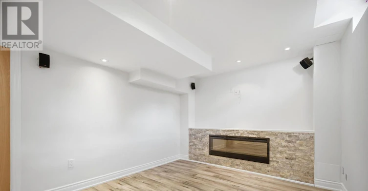 3277 Paul Henderson Drive, Mississauga, ON, L5M 0H5 - 25