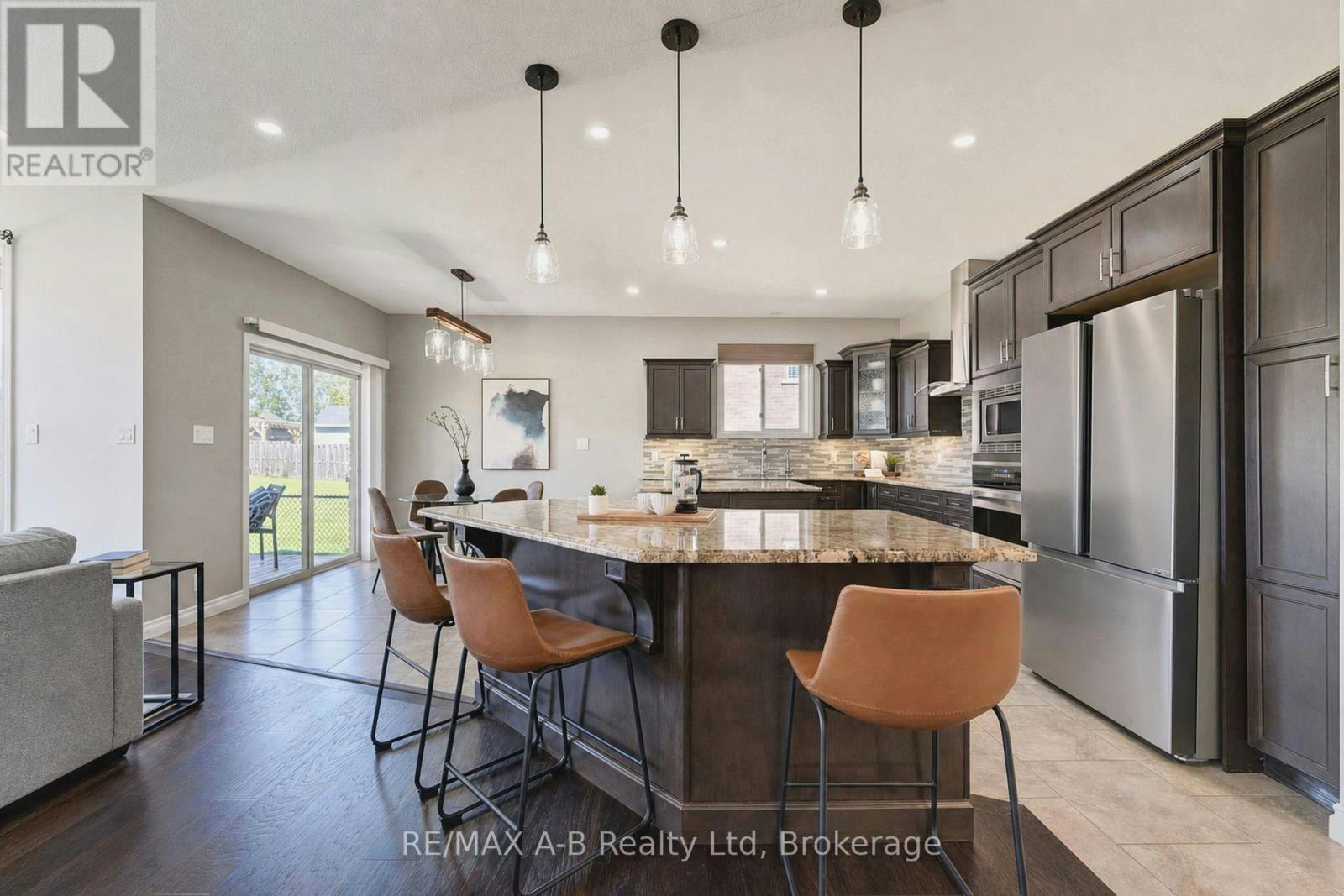 70 Kenton Street, West Perth, ON, N0K 1N0 - 11