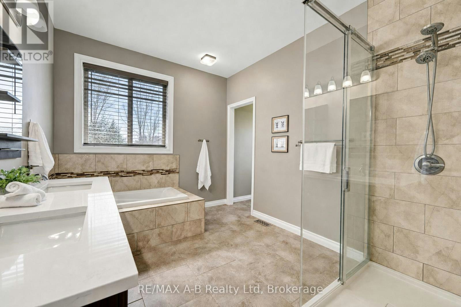 70 Kenton Street, West Perth, ON, N0K 1N0 - 28