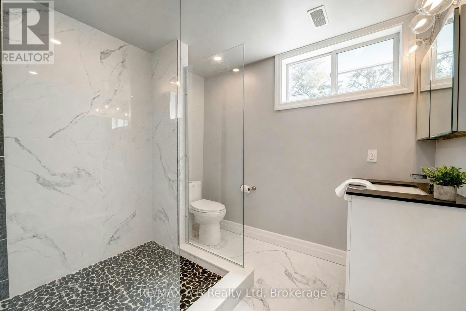 70 Kenton Street, West Perth, ON, N0K 1N0 - 37