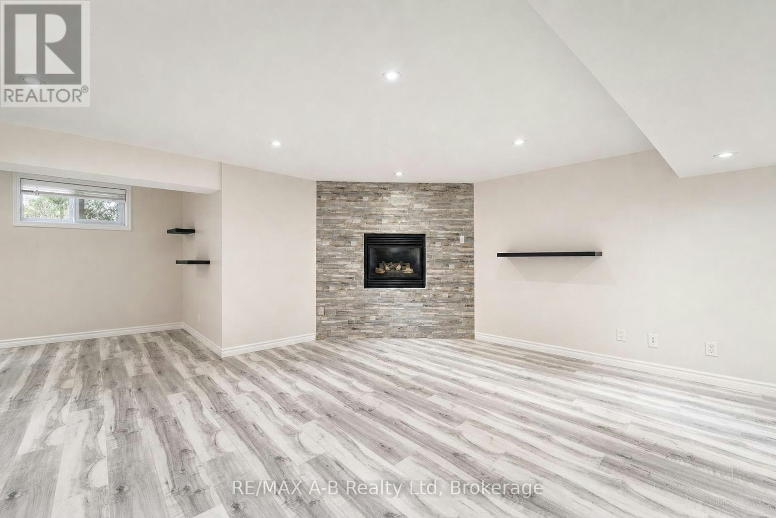 70 Kenton Street, West Perth, ON, N0K 1N0 - 36
