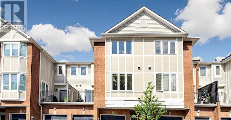 220-83 Mondeo Drive, Toronto, ON, M1P 5B6