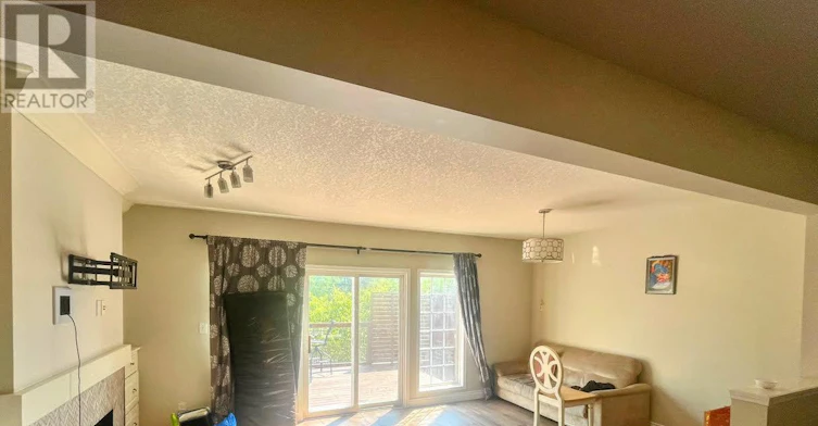 737 Grand Banks Drive, Waterloo, ON, N2K 4N2 - 5