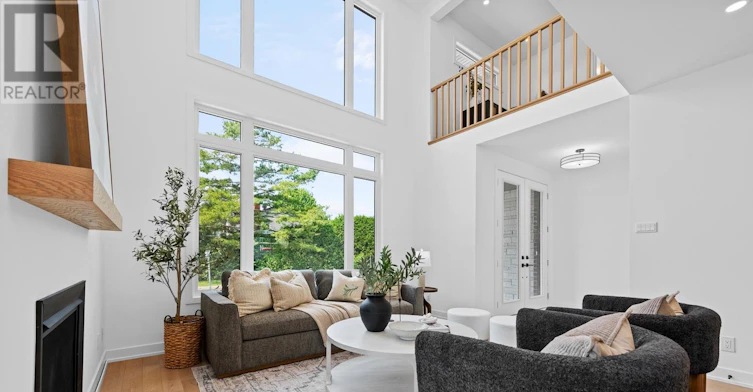 495 Duvernay Drive, Ottawa, ON, K1E 2N7 - 4