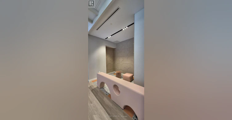 736-30 Dreamers Way, Toronto, ON, M5A 0Y7 - 21