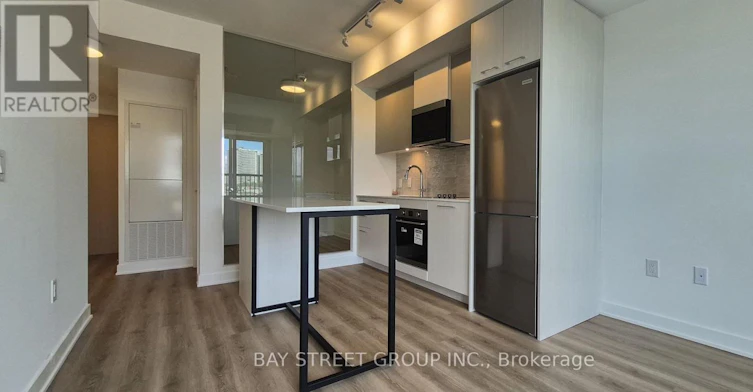 736-30 Dreamers Way, Toronto, ON, M5A 0Y7 - 6