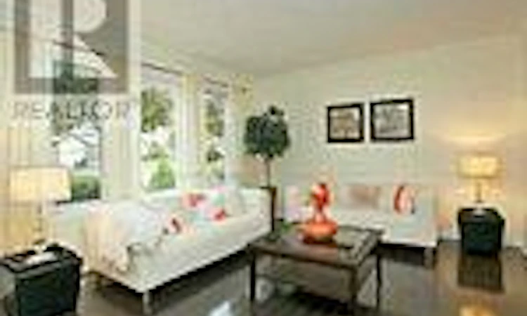 103 Fawcett Trail