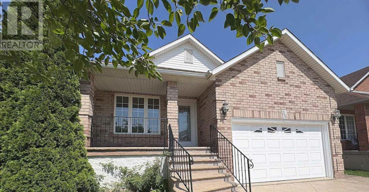 35 Diamond Court, Hamilton, ON, L9C 7V5 - 3