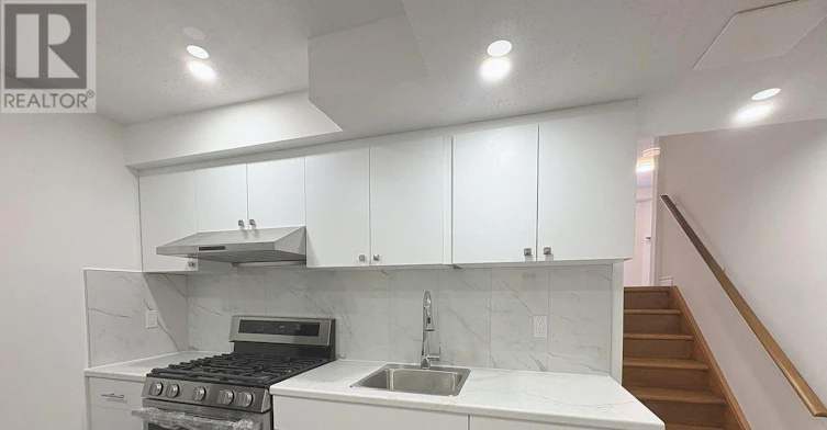 35 Diamond Court, Hamilton, ON, L9C 7V5 - 30