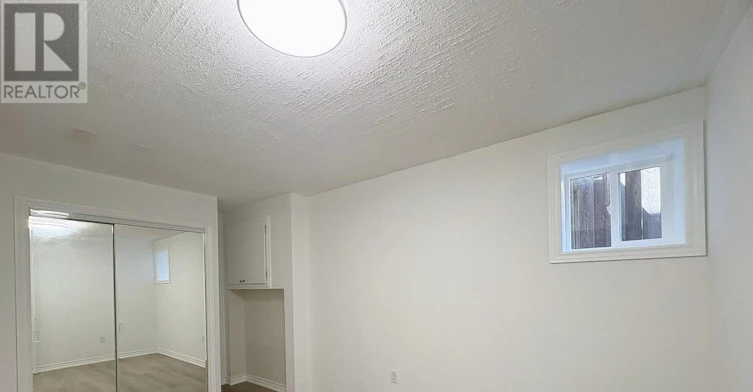35 Diamond Court, Hamilton, ON, L9C 7V5 - 32