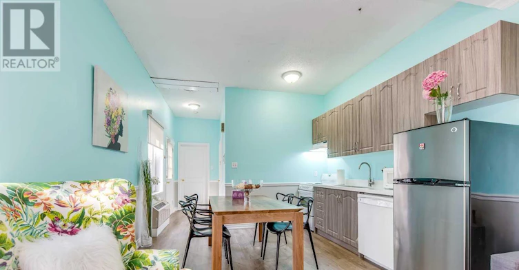 2-65 Gloucester Street, Toronto, ON, M4Y 1L8 - 11
