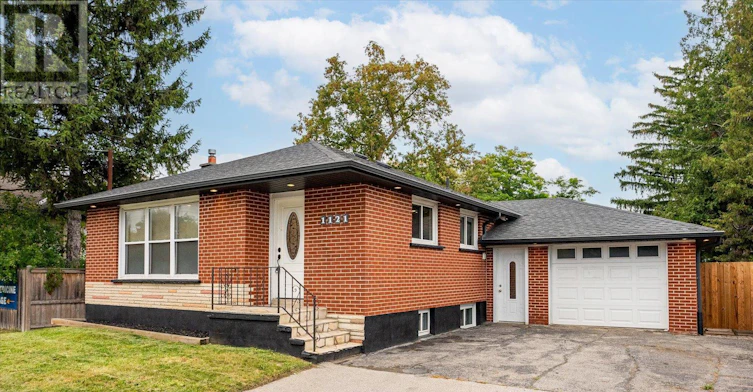 BSMT-1121 Brock Street S, Whitby, ON, L1N 4M1