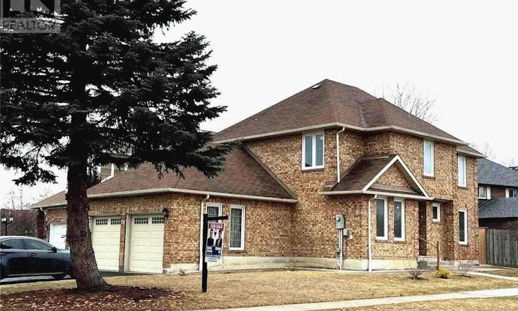 63 Lord Simcoe Drive