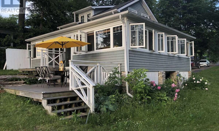 58 Leslie Frost Lane