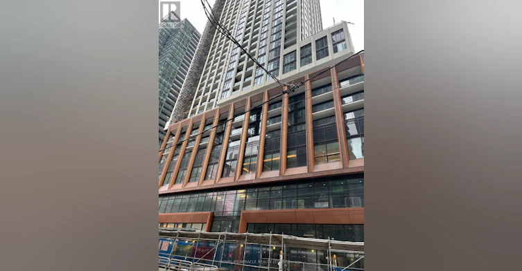 1801-400 King Street, Toronto, ON, M5V 1K2