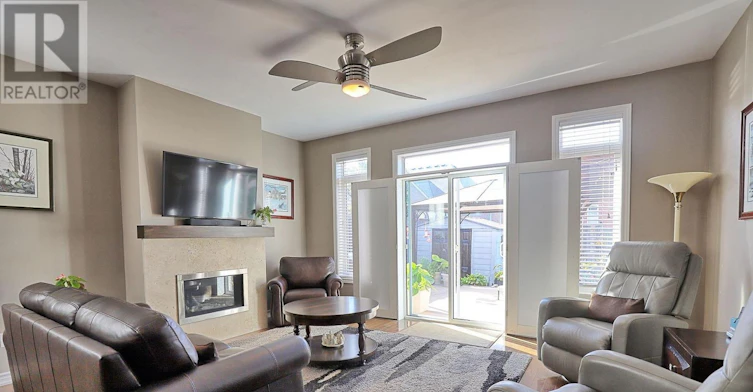 21 Ellis Crescent, Kawartha Lakes, ON, K9V 0A4 - 9