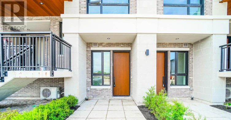 A105-67 Saigon Drive, Richmond Hill, ON, L4S 0P4