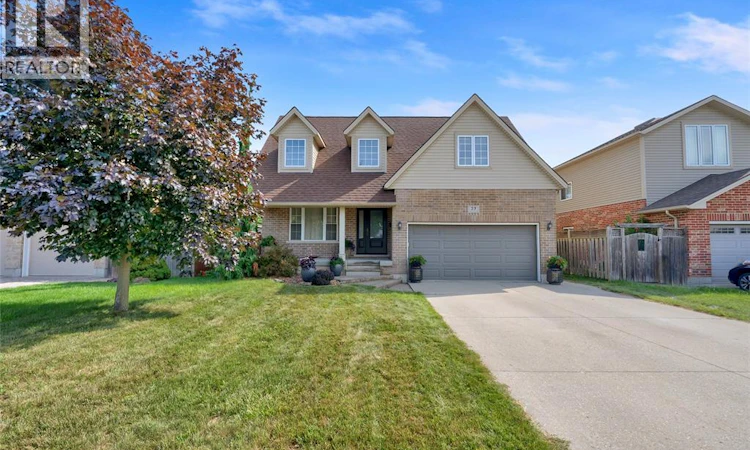32 Sherwood Court