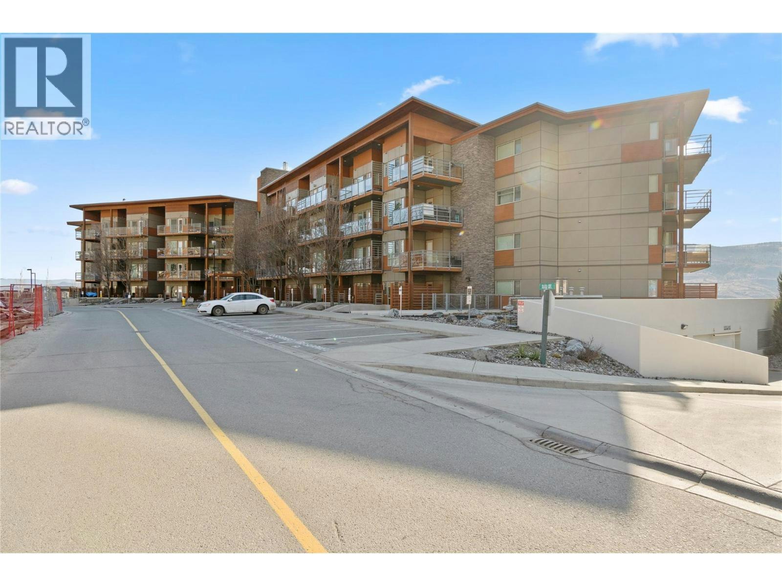 3102-1040 Talasa Court, Kamloops, BC, V2H 0C4 - 35