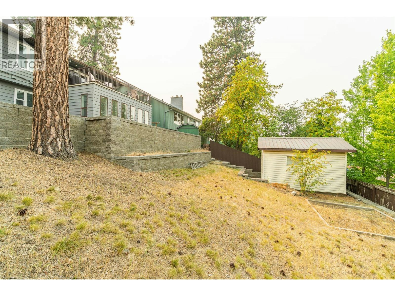 210 Robson Drive, Kamloops, BC, V2E 1W1 - 39