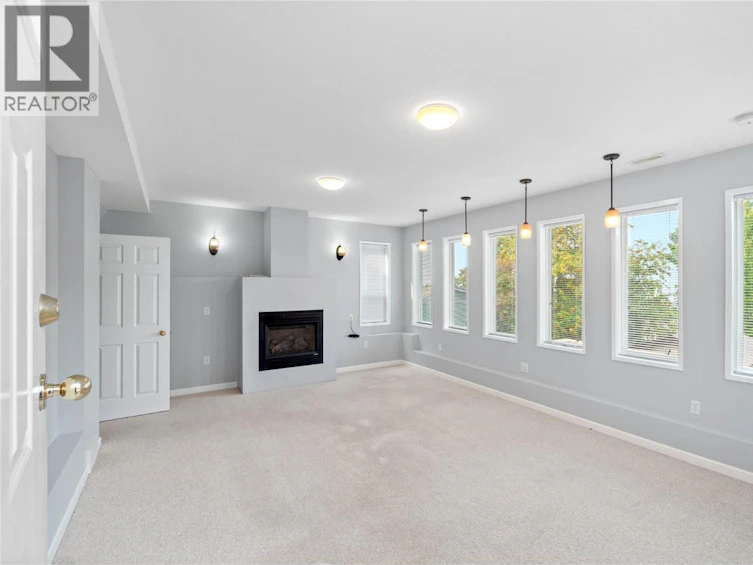 210 Robson Drive, Kamloops, BC, V2E 1W1 - 8
