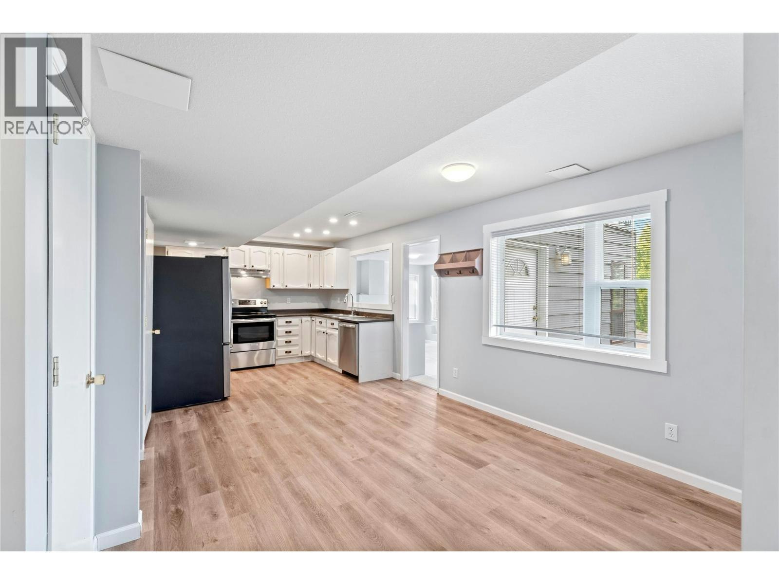 210 Robson Drive, Kamloops, BC, V2E 1W1 - 25