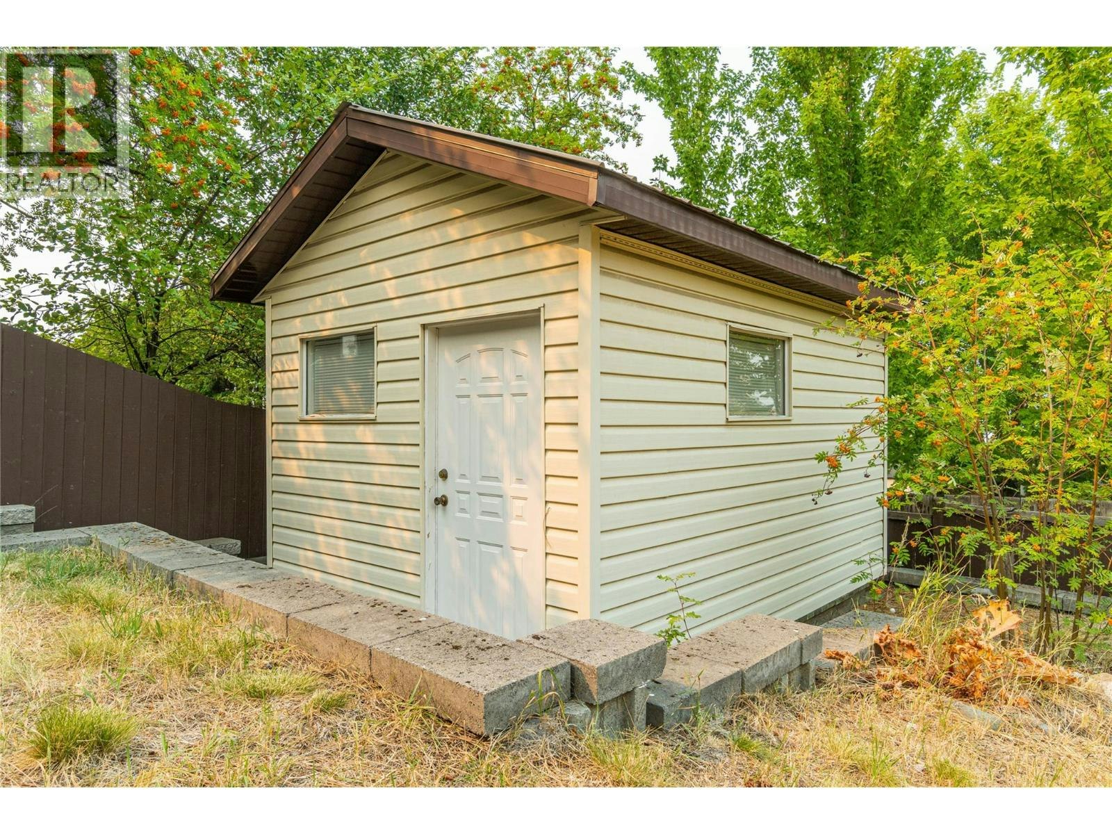 210 Robson Drive, Kamloops, BC, V2E 1W1 - 37
