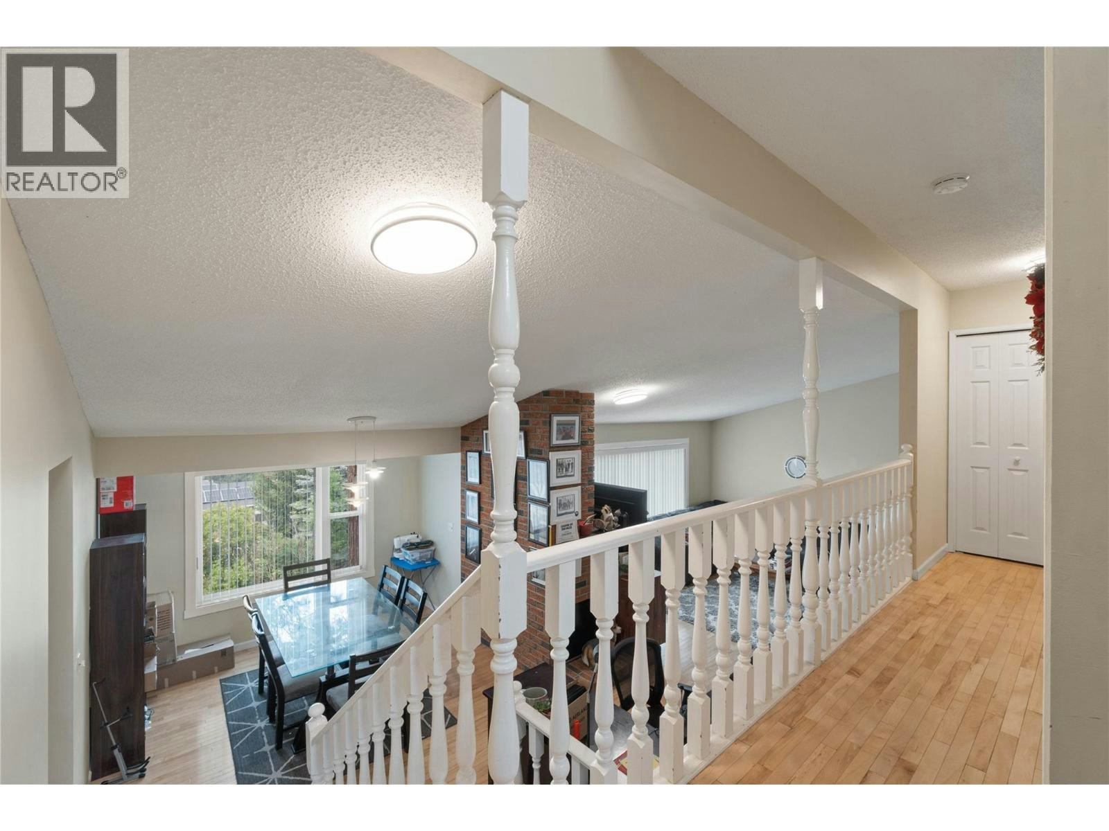 210 Robson Drive, Kamloops, BC, V2E 1W1 - 10