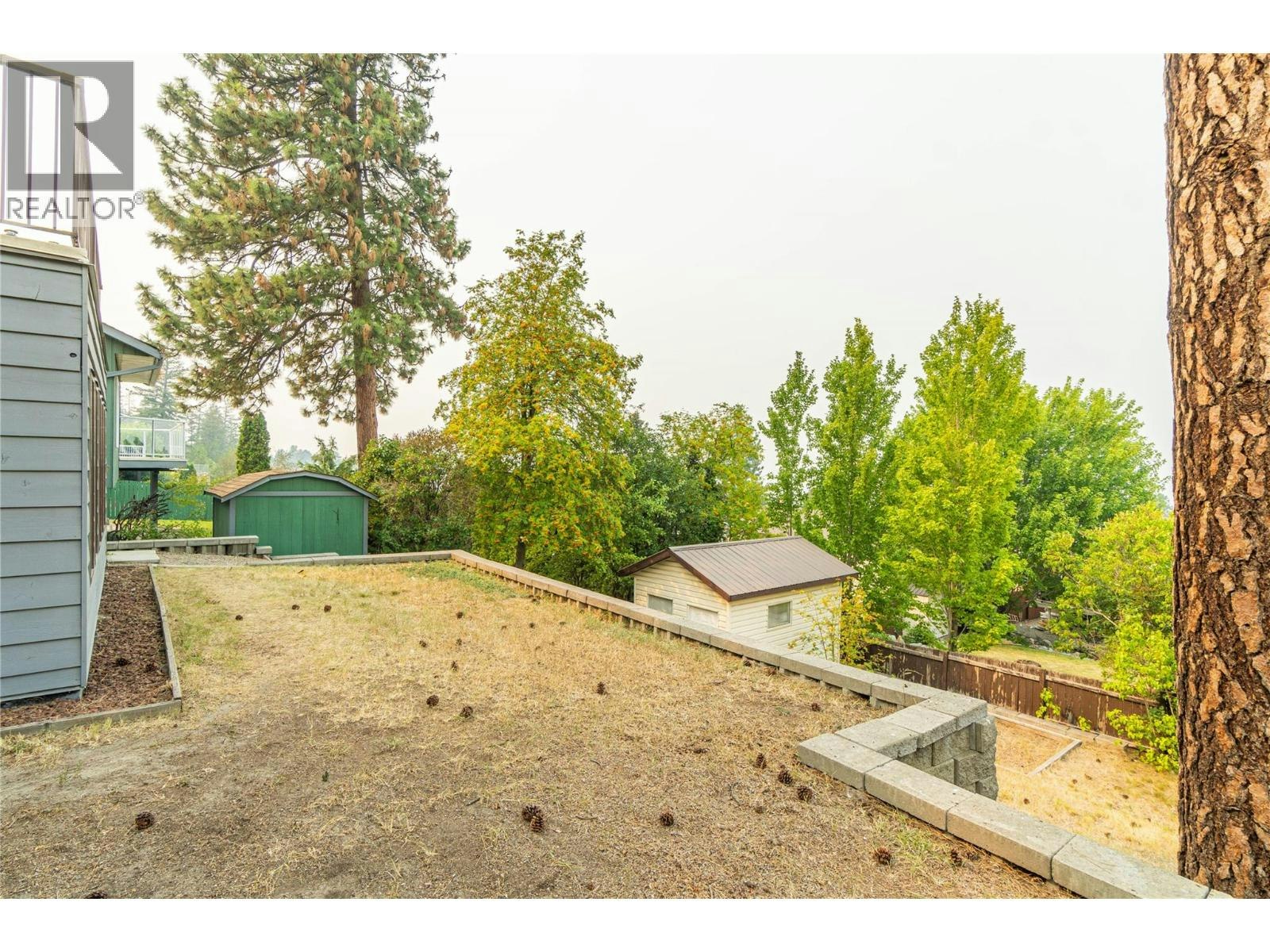 210 Robson Drive, Kamloops, BC, V2E 1W1 - 36