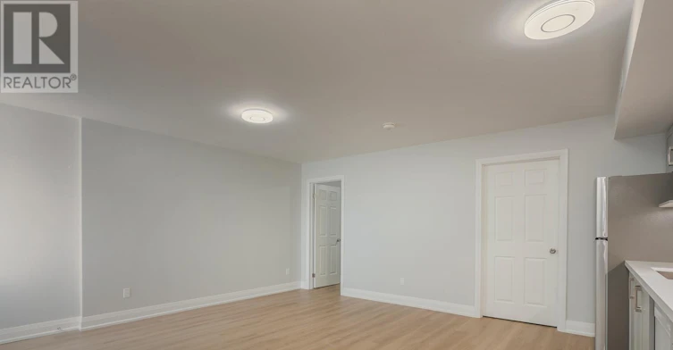 BSM-19 D'arcy Street, Toronto, ON, M5T 1J8 - 5